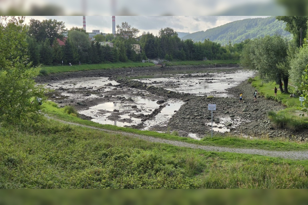FOTO: Jazero pri Celulózke v Žiline zíva prázdnotou, foto 1