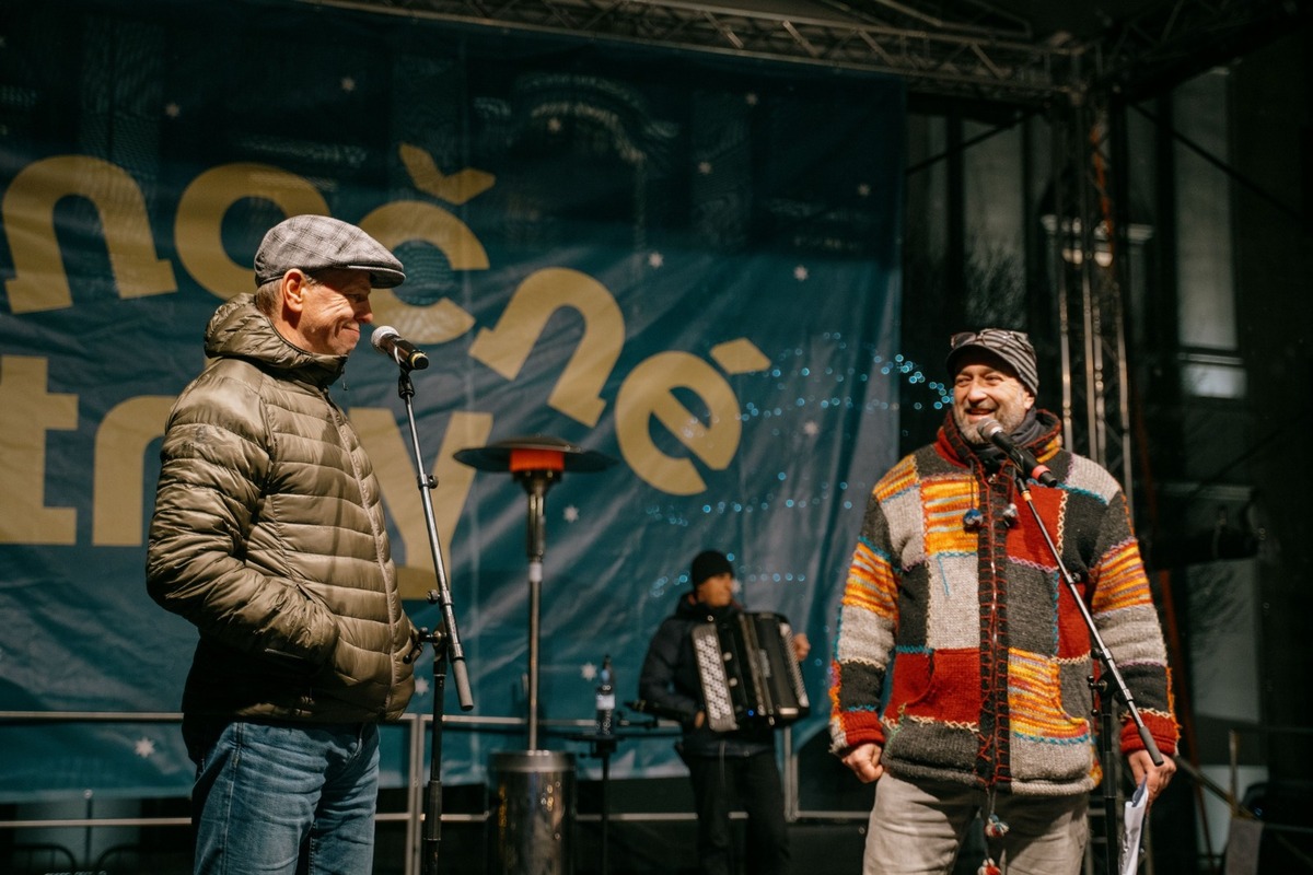 FOTO: Zábery zo slávnostného otvorenia vianočných trhov, foto 13