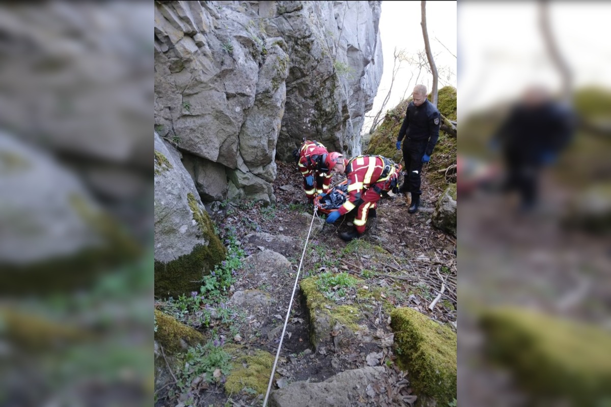 FOTO: Tragédia vo Vyšnokubínskych skalách: V rokline našli telo bez známok života, foto 1