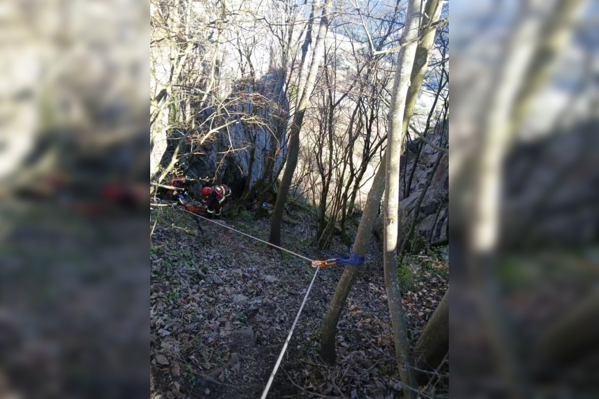 FOTO: Tragédia vo Vyšnokubínskych skalách: V rokline našli telo bez známok života, foto 3