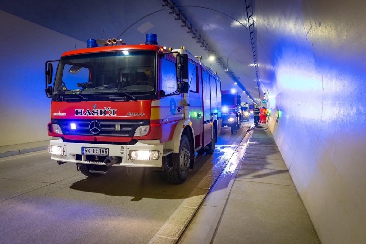 FOTO: Cvičenie v tuneli Čebrať, foto 6