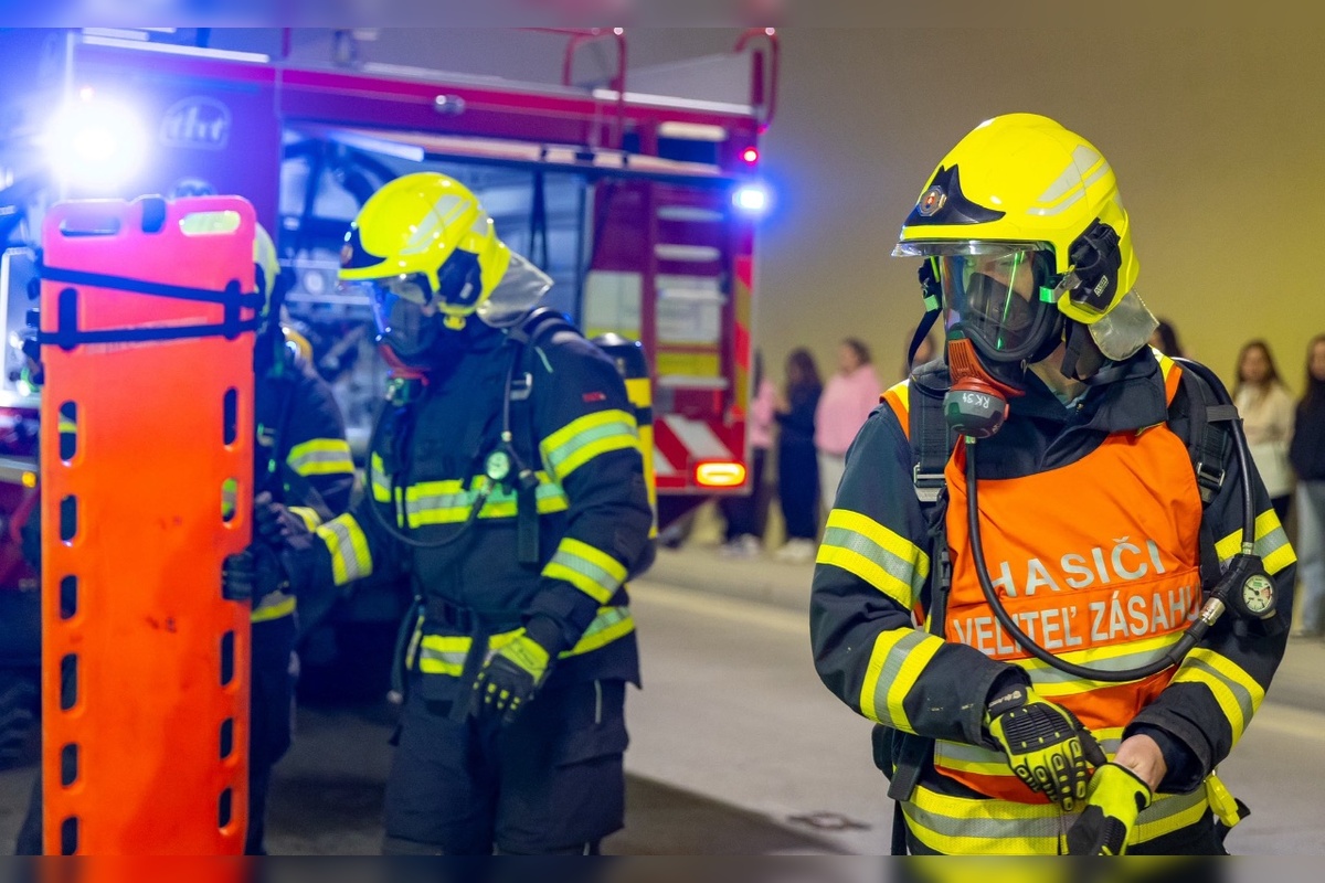 FOTO: Cvičenie v tuneli Čebrať, foto 10