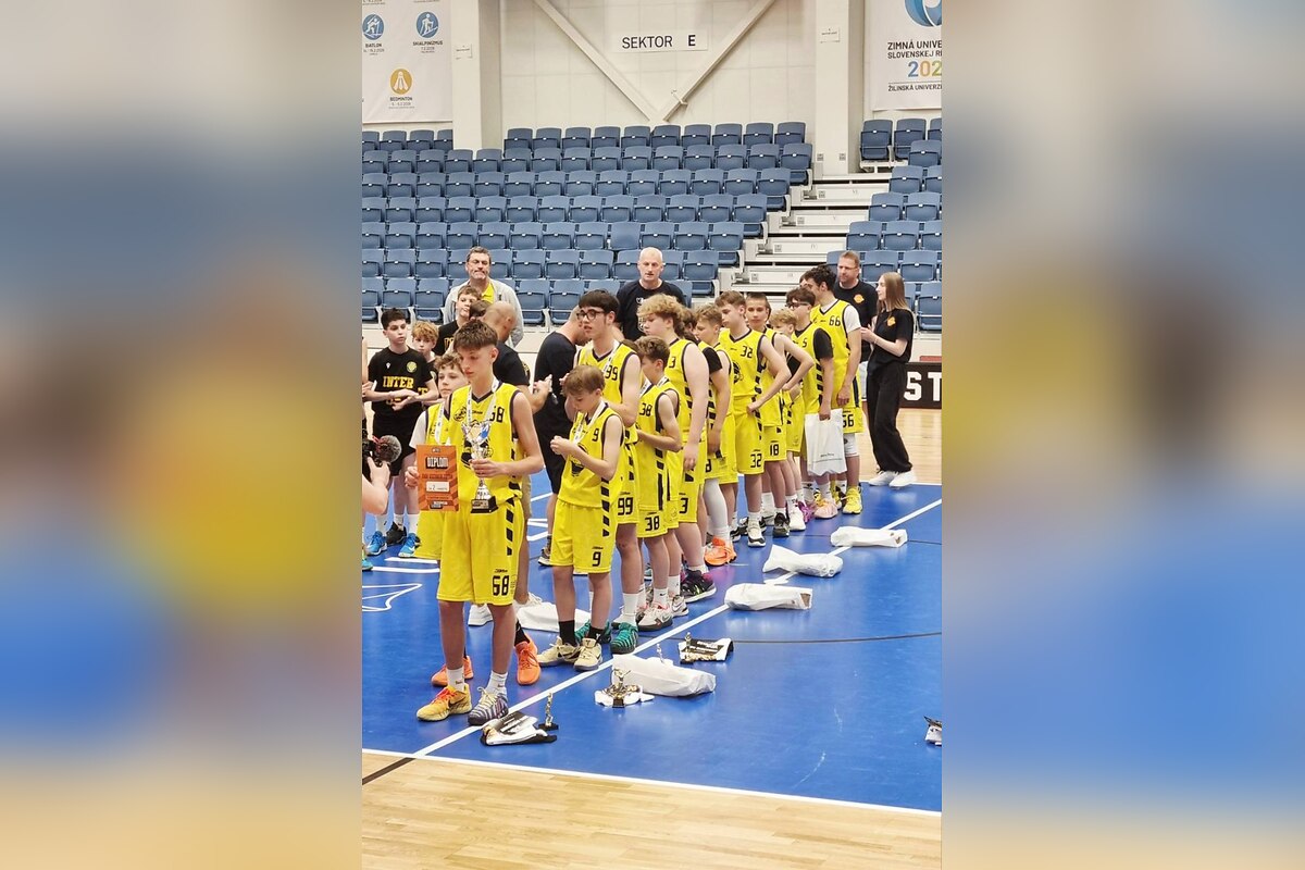 FOTO: Basketbalisti MBK Žilina sa stali vicemajstrami Slovenska. Domáci turnaj priniesol silné emócie, foto 1