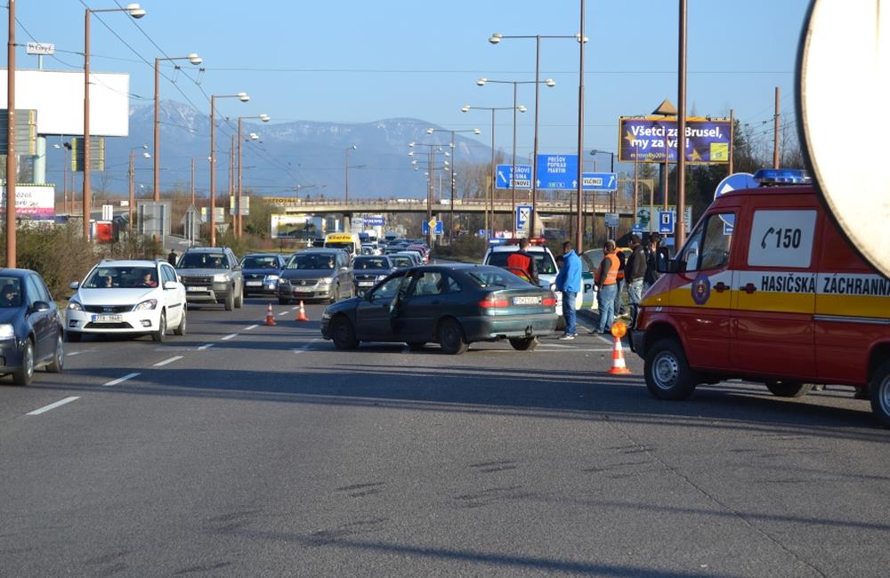 Dopravná nehoda na Košickej v nedeľu 9.marca 2014, foto 2