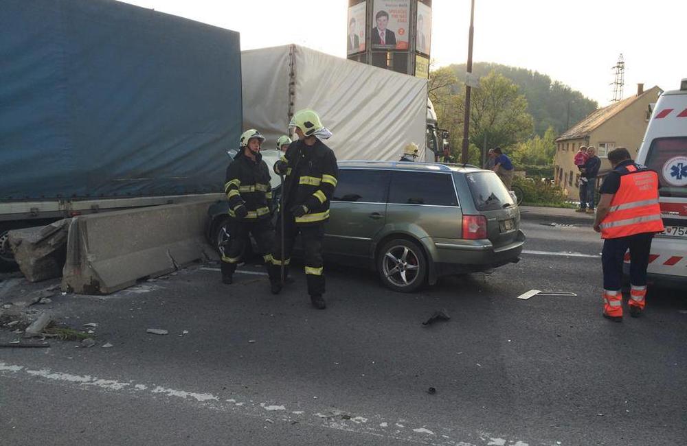 Dopravná nehoda na moste v Budatíne 29.4.2014, foto 1