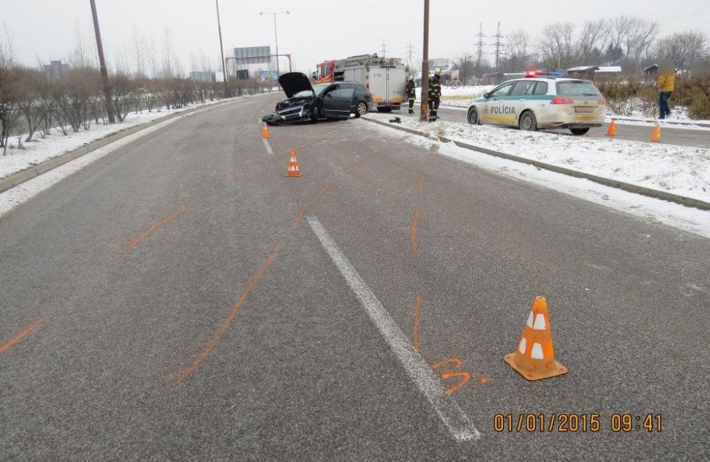 Dopravná nehoda na Nový rok na výjazde zo Žiliny, foto 1