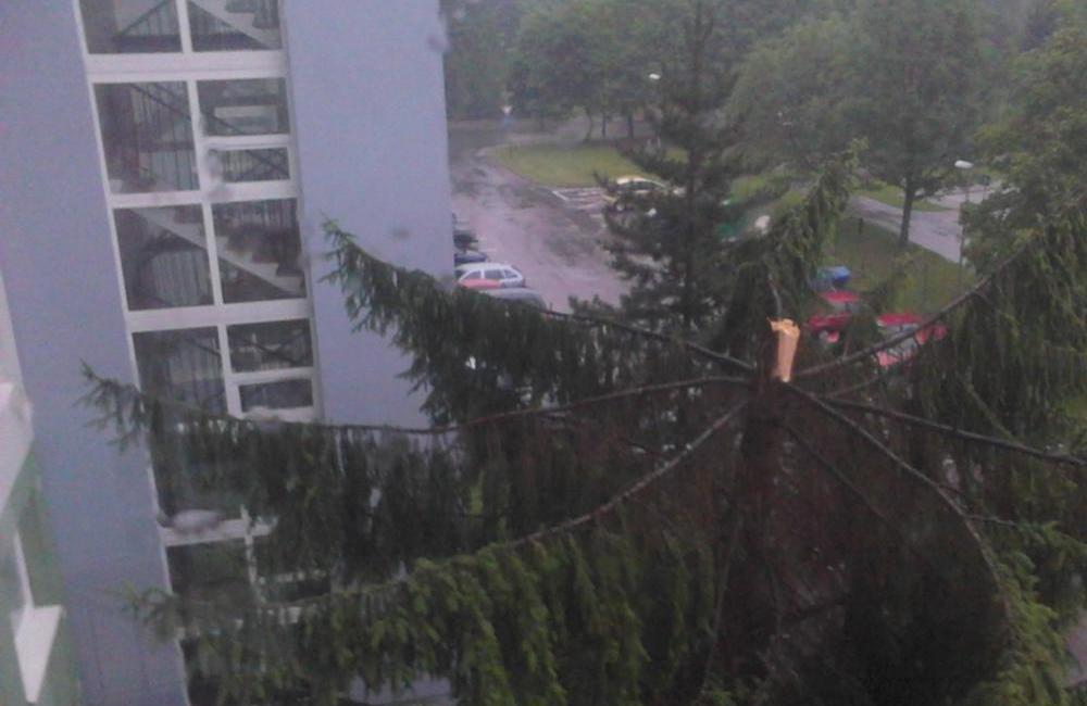 Kompletný fotoalbum z búrky v Žiline 21.7.2014, foto 29