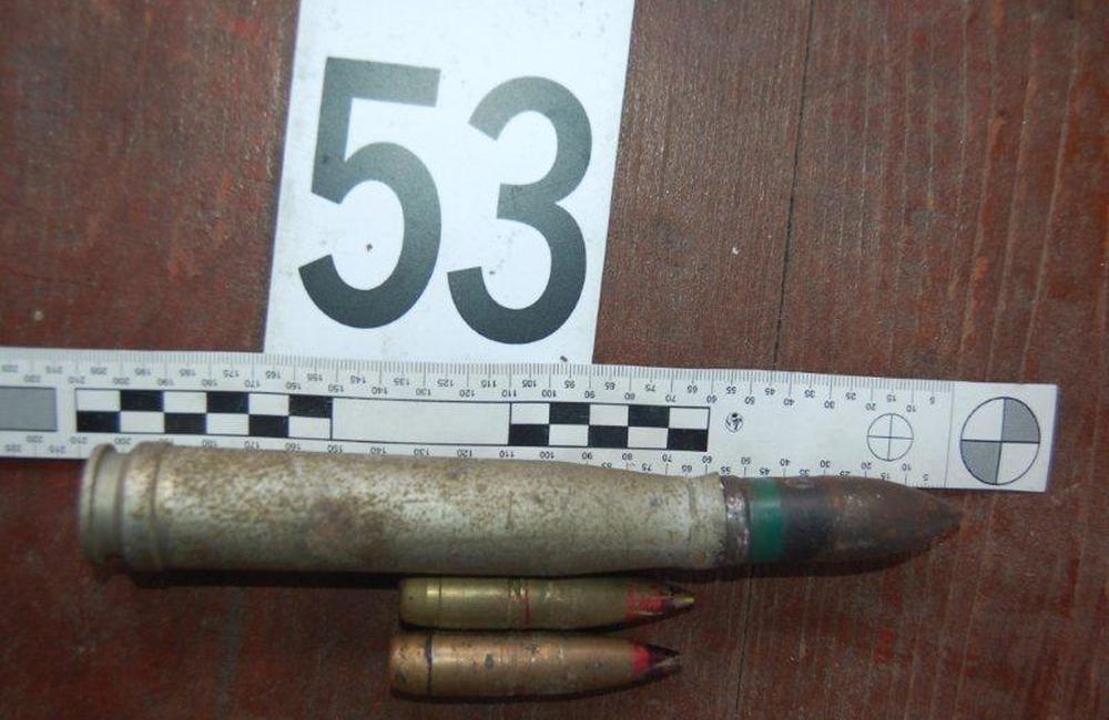Nález zbraní a munície v Turzovke, foto 13