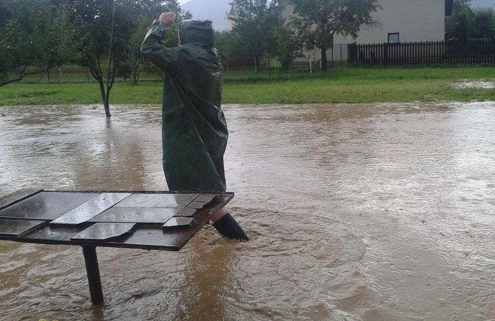 Povodeň po silnej búrke v obci Rosina a Višňové, foto 13
