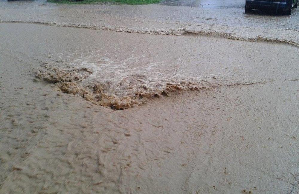 Povodeň po silnej búrke v obci Rosina a Višňové, foto 15