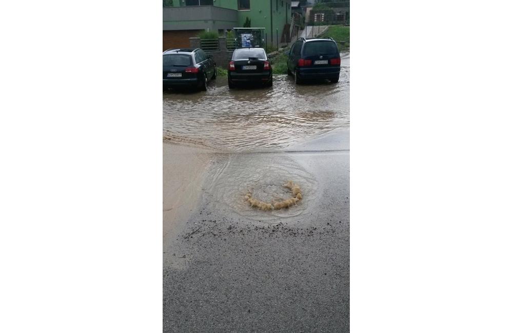 Povodeň po silnej búrke v obci Rosina a Višňové, foto 24