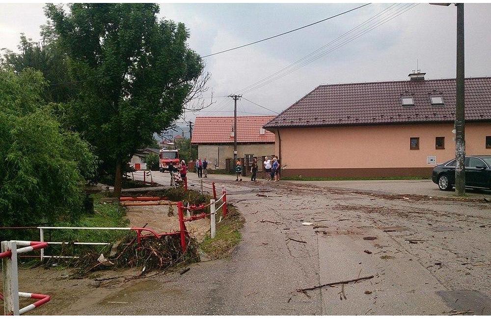 Povodeň po silnej búrke v obci Rosina a Višňové, foto 29