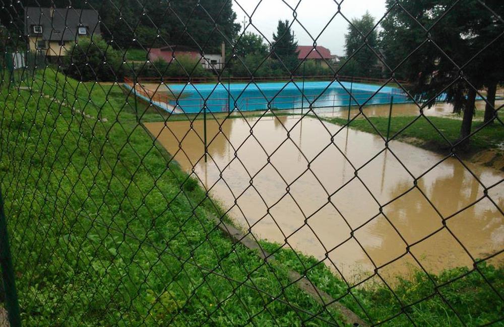 Povodeň po silnej búrke v obci Rosina a Višňové, foto 37
