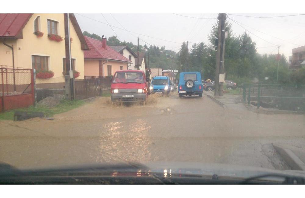 Povodeň po silnej búrke v obci Rosina a Višňové, foto 5