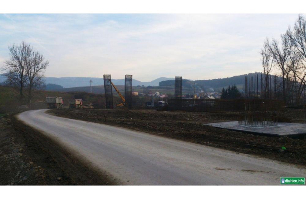 Práce na diaľnici D1 pri Lietavskej Lúčke, foto 5
