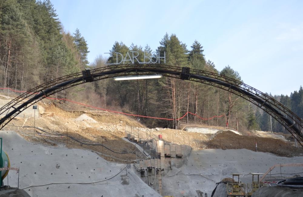Razenie tunela Považský Chlmec, foto 1
