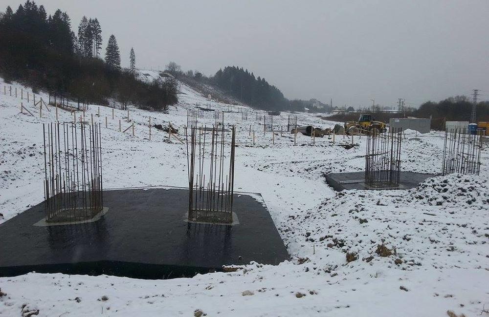 Výstavba diaľnice na úseku Hričovské Podhradie, Lietavská Lúčka - 02/2014, foto 3