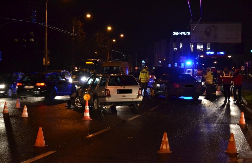 Zrážka dvoch vozidiel na Košickej ulici, foto 4