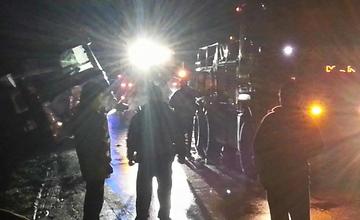 V Bitarovej narazil autobus do elektrického stĺpa