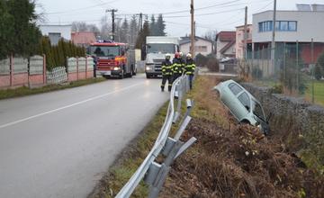 Dopravná nehoda v Trnovom - esíčko - 28.12.2015