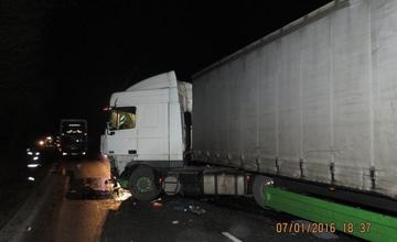 Tragická dopravná nehoda pri Makove - 7.1.2016