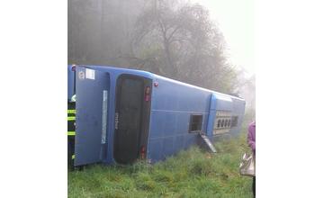 Nehoda autobusu na trase Žilina - Kamenná Poruba - 28.4.2016