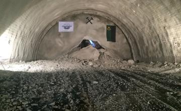 Prerazenie tunela Ovčiarsko 12.7.2016 - druhá tunelová rúra