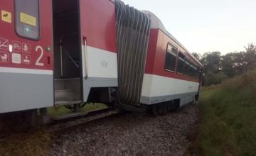 Vykoľajený vlak pri Porúbke 26.8.2016