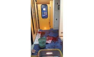 Výtržník vo vlaku na stanici v Žiline