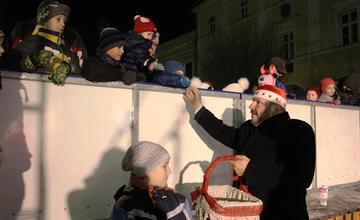 Mikuláš na Mariánskom námestí 5.12.2016