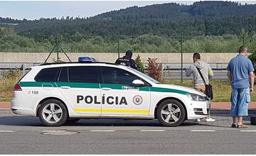 Policajná razia na diaľnici D1, odpočívadlo Predmier - 14.7.2017