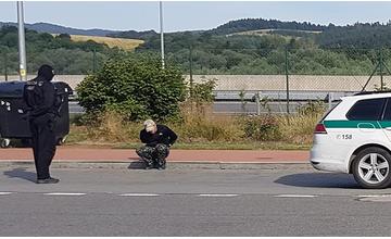 Policajná razia na diaľnici D1, odpočívadlo Predmier - 14.7.2017