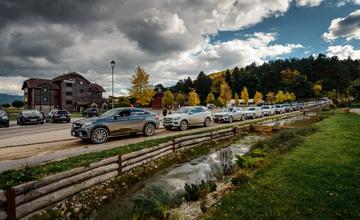 Offroad Valčianska dolina v podaní Mercedes-Benz, Jeep a Kia