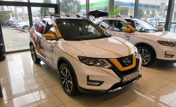 „Zlatí“ olympionici Škantárovci budú jazdiť na Nissan X-Trail