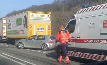Dopravná nehoda pri Dubnej Skale 6.11.2017