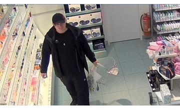 Krádež tovaru z drogérie na sídlisku Vlčince - 20.10.2017