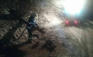 Zásahy hasičov v Žilinskom kraji v súvislosti s nepriaznivým počasím 3.1.2019