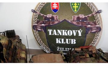 Modely tankový, ponorkový a letecký klub Žilina spolu s predstaveniami