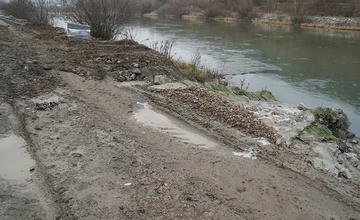 Výstavba novej cyklotrasy po ľavom brehu rieky Váh v Žiline