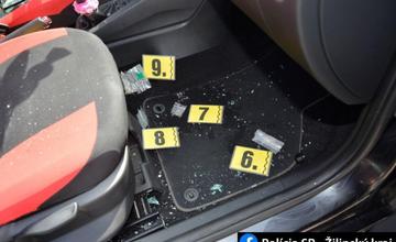 FOTO: Počas akcií MAMA a KOMPÓT zadržala žilinská polícia dve dílerky drog s pervitínom