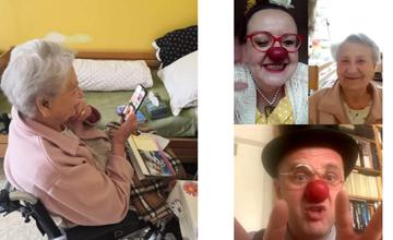 FOTO: Zdravotní klauni ČERVENÝ NOS Clowndoctors budú pomáhať aj tieto Vianoce