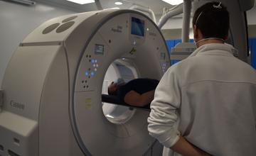 FOTO: Odovzdanie nového CT prístroja v ÚVN Ružomberok