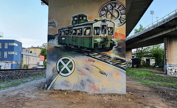 FOTO: Na mostných pilieroch pod žilinskou estakádou pribúdajú ďalšie maľby