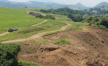 FOTO: Na Orave začala výstavba 5,5 kilometrového úseku rýchlostnej cesty, nový obchvat odľahčí Tvrdošín