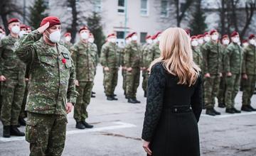 FOTO: Návšteva prezidentky Zuzany Čaputovej v žilinskom 5. pluku špeciálneho určenia