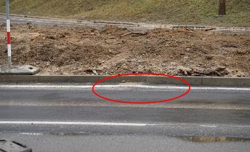 FOTO: Aktuálny stav vozovky na rozšírenej Obchodnej ulici v Žiline