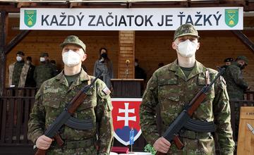 FOTO: Slávnostné zloženie vojenskej prísahy v Martine 25.2.2022