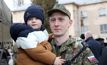 FOTO: Slávnostné zloženie vojenskej prísahy v Martine 25.2.2022