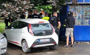 FOTO: Žilinská polícia zadržala 26-ročného drogového dílera na sídlisku Hliny
