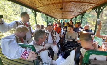 FOTO: Pozvánka na Jánošík & Ondráš folk fest 2022 vo Vychylovke